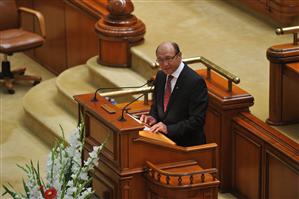 Preşedintele Traian a fost suspendat cu 258 de voturi pentru