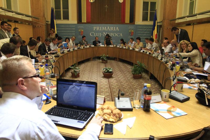 Primăria pune condiţii: vrea să cumpere “Conti” la preţul corect şi dacă e liber de sarcini