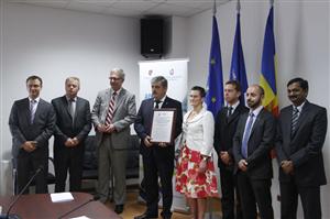 Certificarea aeroportului clujean de o echipă internaţională de experţi nu rezolvă şi blocajul proiectului noii piste