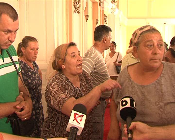 Scandal la repartizarea locurilor de vânzare a pepenilor din Cluj VIDEO