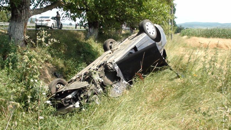 Clujean, implicat într-un accident grav de circulaţie. Cinci persoane au fost rănite FOTO/VIDEO