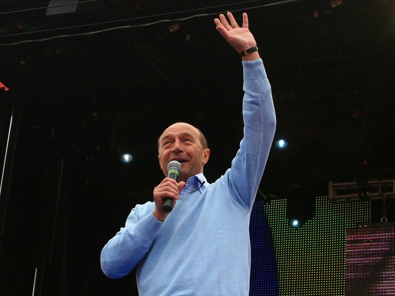 9.154.307 voturi ca să cadă Băsescu