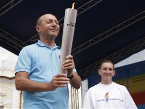 Băsescu a venit la Cluj să se apere de comunism