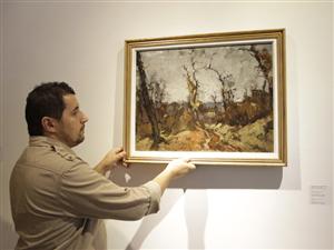 Licitaţia de vară de la galeria Quadro a strâns 16.000 de euro