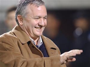 Marea împăcare: Porumboiu vrea să fie prieten cu foştii “duşmani” de la CFR