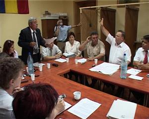 Au refuzat să-l valideze drept consilier local, acum trebuie să-i plătească indemnizaţia retroactiv VIDEO