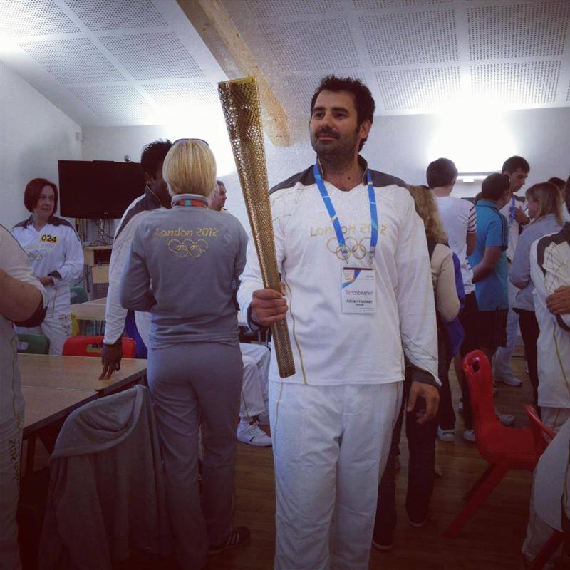 Adrian Hădean, clujeanul care a purtat torţa olimpică: 