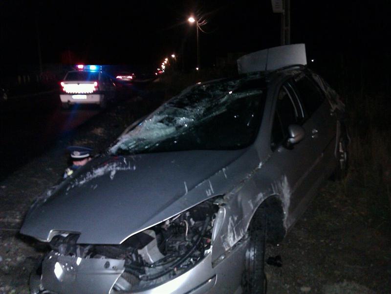 Două accidente pe DN1C, în mai puţin de o oră. Un autoturism s-a făcut praf VIDEO