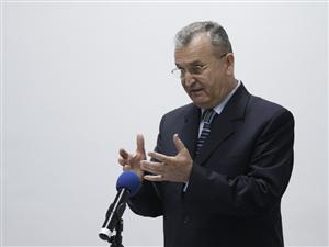 Două masterate noi ale profesorului Vasile Puşcaş la UBB