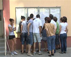 Doar 400 de clujeni care au picat bacul şi-au depus dosarul pentru şomaj VIDEO