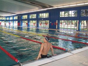 Bazinul de înot al UBB, închis aproape două săptămâni; se redeschide doar în 16 august