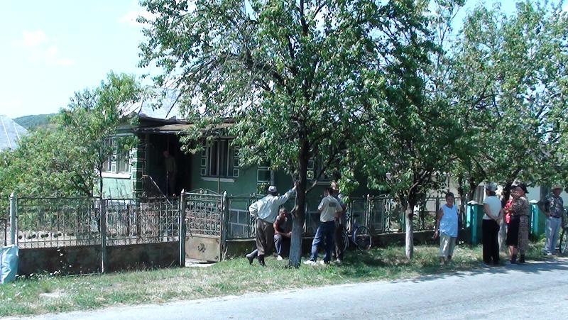 Bărbat din Nireş, găsit spânzurat. A mai avut alte două tentative FOTO/VIDEO