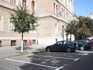 UBB îşi face centru de relaţii cu absolvenţii.