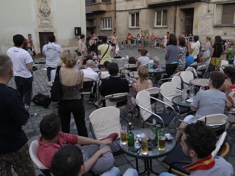 “Seri de vară clujene” în Piaţa Muzeului