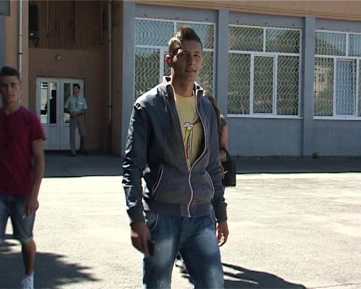 A început a doua sesiune a bacalaureatului. Vezi câţi absolvenţi s-au înscris VIDEO