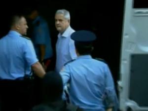 Procurorii au dispus neînceperea urmăririi penale în cazul tentativei de sinucidere a lui Năstase