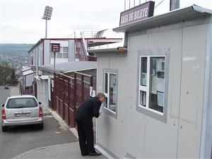 Casele de bilete din Gruia, deschise şi astăzi pentru meciul de miercuri cu Basel