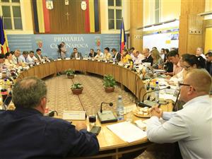 Sala de aşteptare de la urbanism: consilierii cer primarului să ţină cont de plângerile cetăţenilor