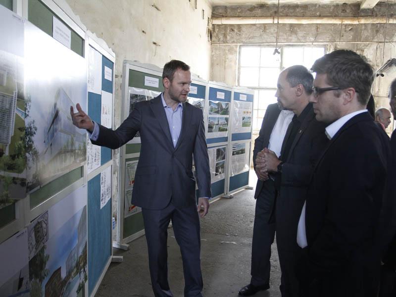 Încep demolările de la fabrica Libertatea