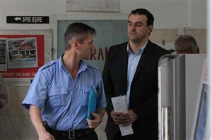 Apostu rămâne în arest