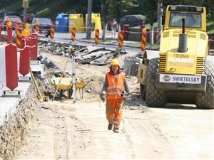 Traseu deviat pentru linia 100, din cauza lucrărilor la tramvai. Vezi pe unde circuli