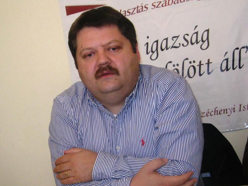 Szasz Jenö s-ar întoarce cu partidul în UDMR 