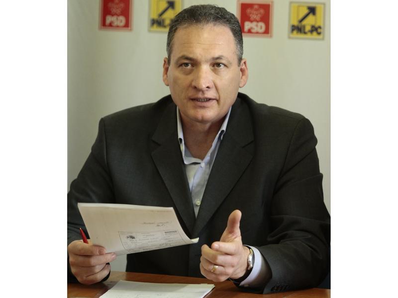 USL se fracturează la Cluj: PSD îşi lansează propriii candidaţi şi atacă colegiul liberalilor