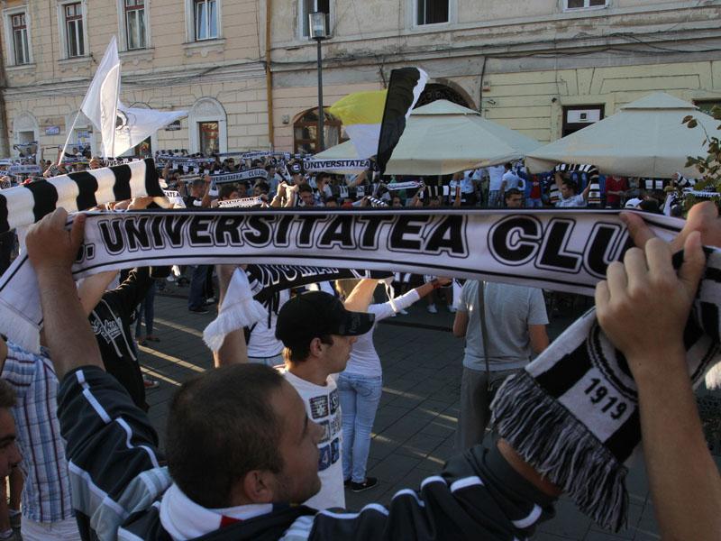 Fraţii Bultoc şi Lutz Stache se luptă pentru 