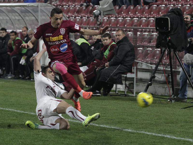 CFR Cluj învinge la Severin, 1-3