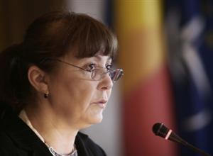 SONDAJ: A reuşit Monica Macovei să facă ordine în ARD?