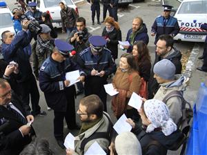 Au protestat pentru că un artist stradal a fost amendat în centrul Clujului