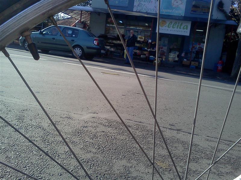Biciclist lovit în intersecţie, în Gheorgheni