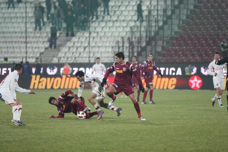 FRF: Preşedintele CFR Cluj aruncă pisica şi escamotează lacunele