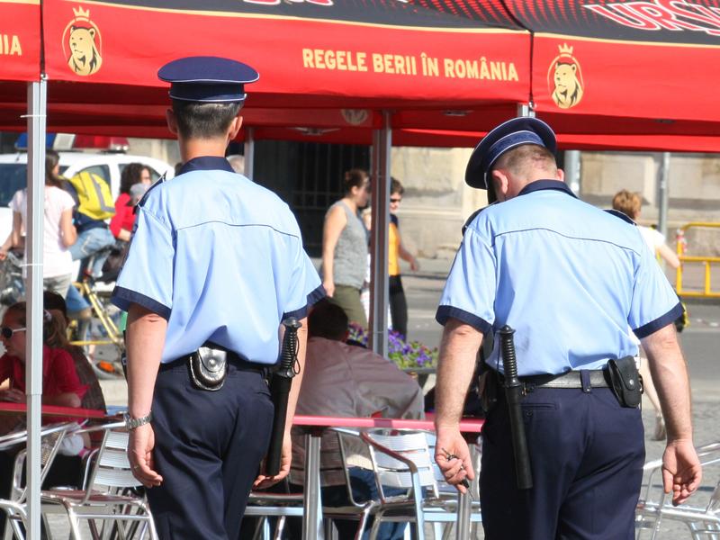 Unitate sindicală în Poliţie: “mincinoşi” contra “frustraţi”