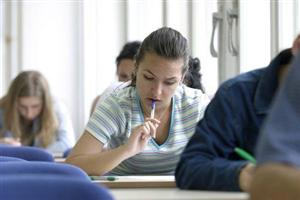 Elev din Gherla, dat afară de la simularea examenului de Bac 