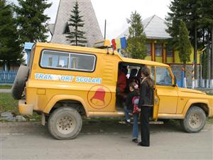 S-au alocat o parte din banii restanţi pentru naveta elevilor clujeni din mediul rural