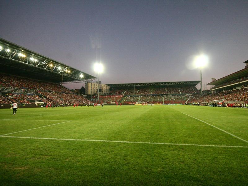 CFR-Ceahlăul Piatra Neamţ: toţi suporterii vor fi redirectionaţi către Tribuna a II-a şi Peluza a II-a