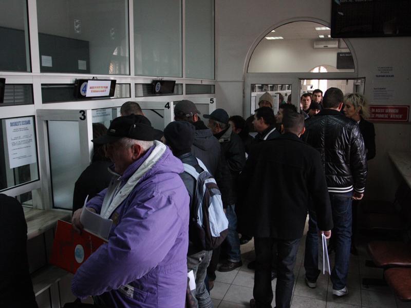 Taxele vor fi mărite cu 16%, dar din 2014 VIDEO