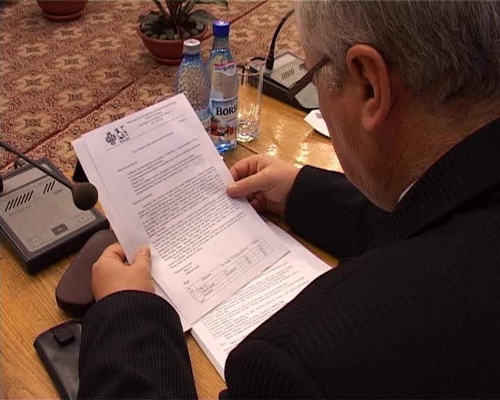 Ce spune Boc după ce a decis să păstreze taxele la nivelul de anul trecut VIDEO