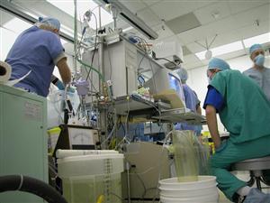 O fetiţă de patru ani a murit la Cluj, pe masa de operaţie VIDEO