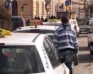 Cum îţi vinzi ilegal autorizaţia de taxi la Cluj VIDEO