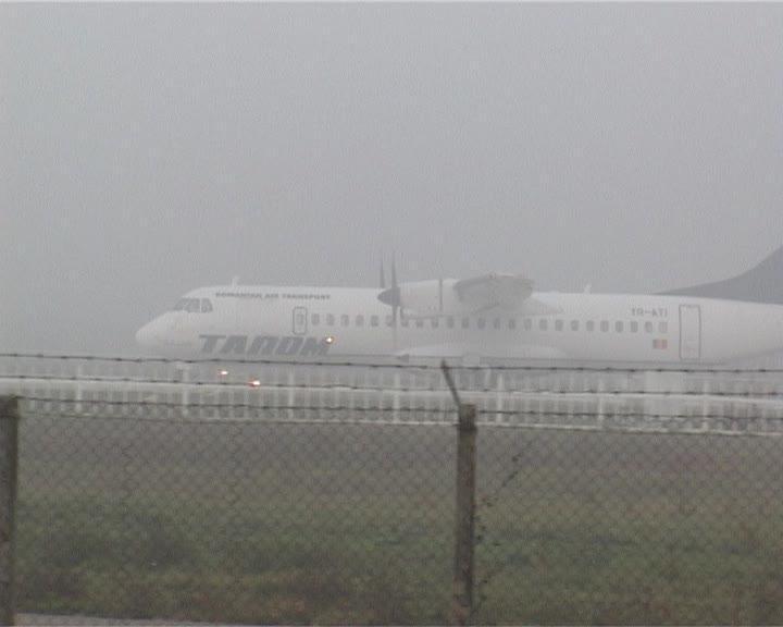 Curse direcţionate pe aeroportul Târgu-Mureş, din cauza ceţii