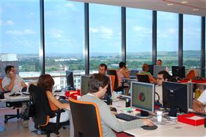 Cum se pot angaja studenţii în IT într-o companie din Cluj cu afaceri de 37 milioane de euro