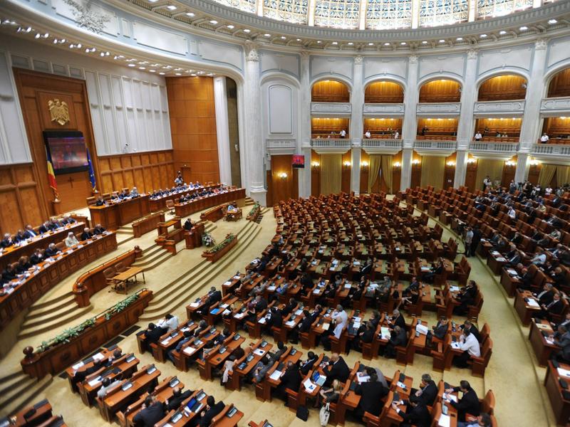 Parlamentarii, mai “egali” în faţa ANI decât ceilalţi demnitari