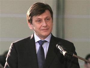 Antonescu, reales preşedinte al PNL: 