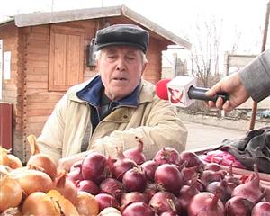 Card de agricultor pentru producătorii care vând în pieţe. Ce spun fermierii din Cluj VIDEO
