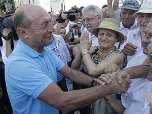 Alin Tişe îi sugerează lui Băsescu să-şi verifice susţinerea electorală 