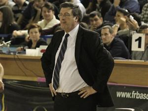 Maniera de arbitraj, decisivă în înfrângerea cu CSM Bucureşti. „Momentul cheie a fost faultul la bancă