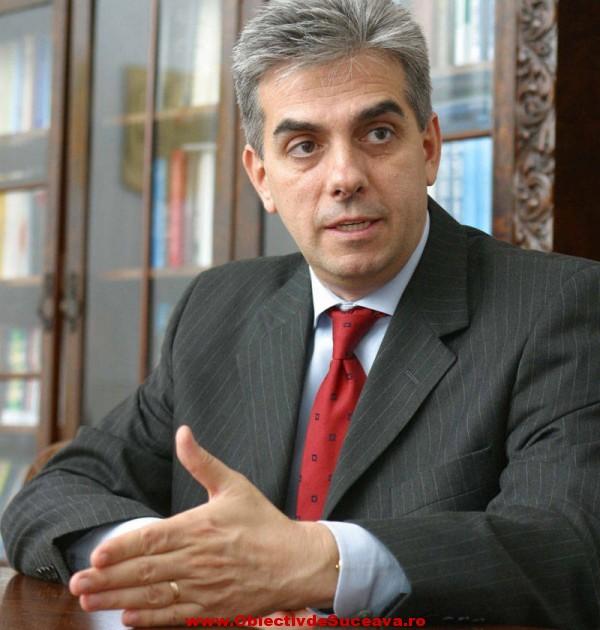 Casele judeţene de sănătate vor fi desfiinţate, anunţă ministrul Eugen Nicolăescu