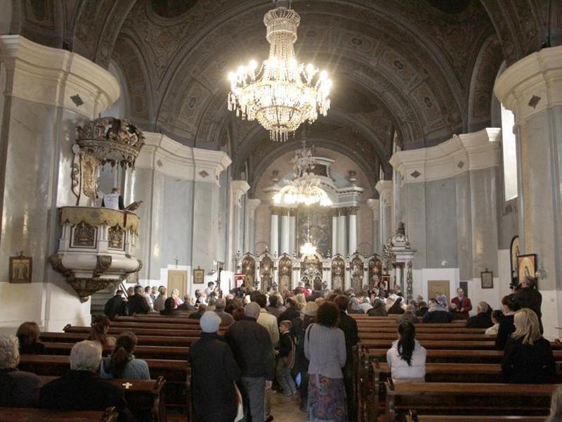 Ce aşteaptă clujenii de la Papa Francisc